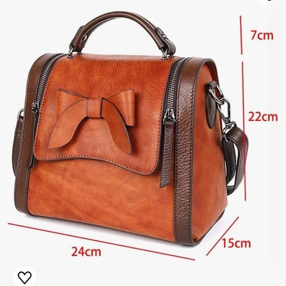 Retro Real Leather Shoulder Bag with Bow Detail - Picture 2 of 8